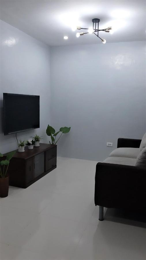 Casa Erelle -1 Bedroom Guest House W/ Modern Kubo أنتيبولو المظهر الخارجي الصورة