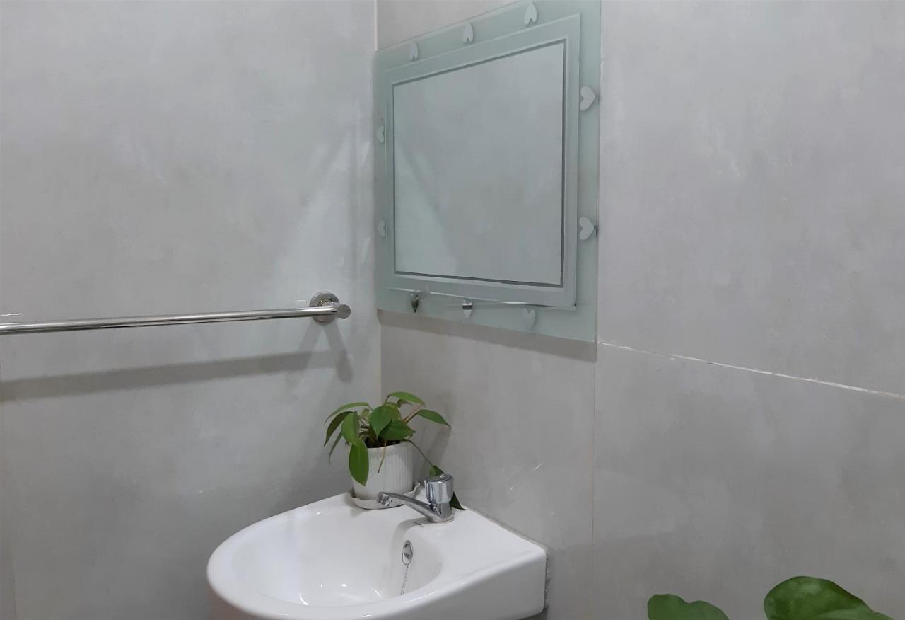 Casa Erelle -1 Bedroom Guest House W/ Modern Kubo أنتيبولو المظهر الخارجي الصورة